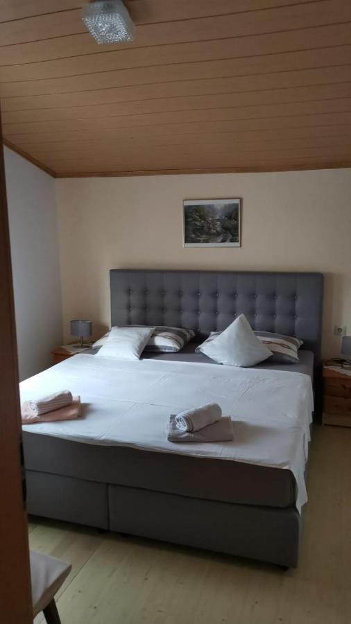 Apartman Tunja Vir Bagian luar foto